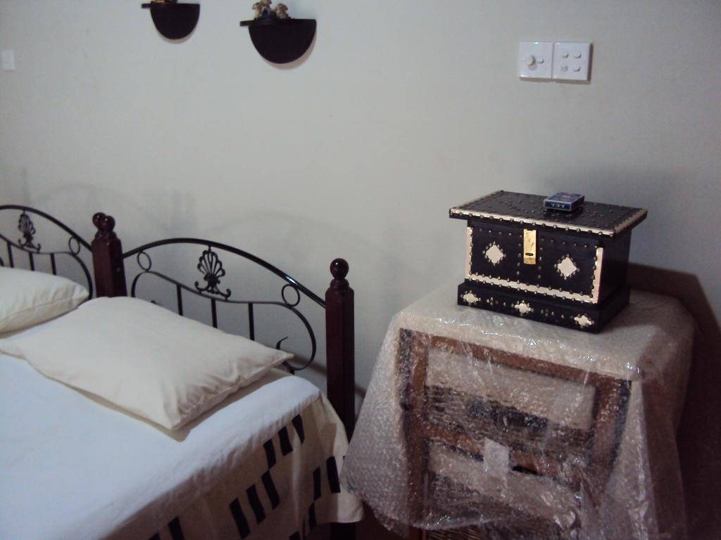 Araliya Home Stay Kandy Exterior foto