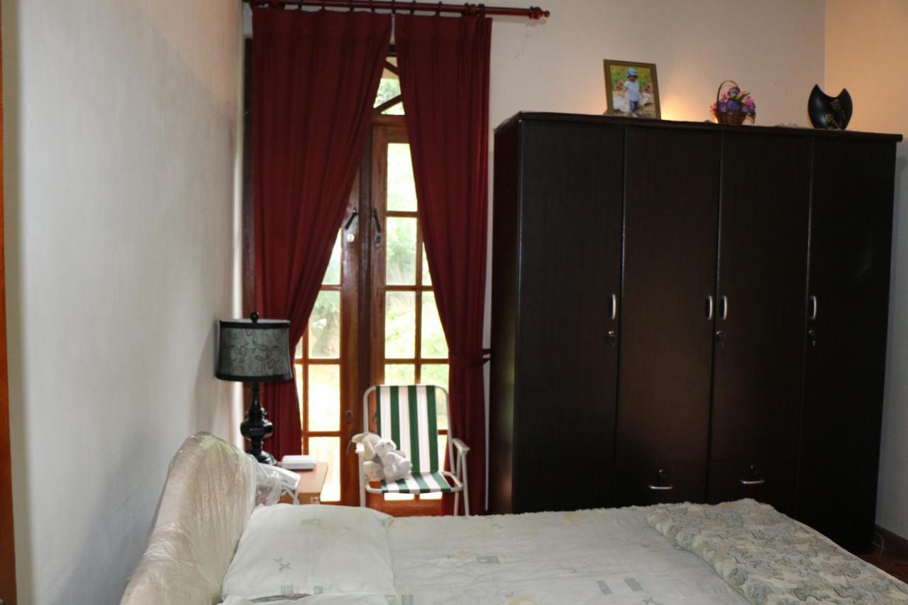 Araliya Home Stay Kandy Exterior foto